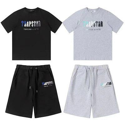 Trapstar，Short Sleeve And Shorts Set